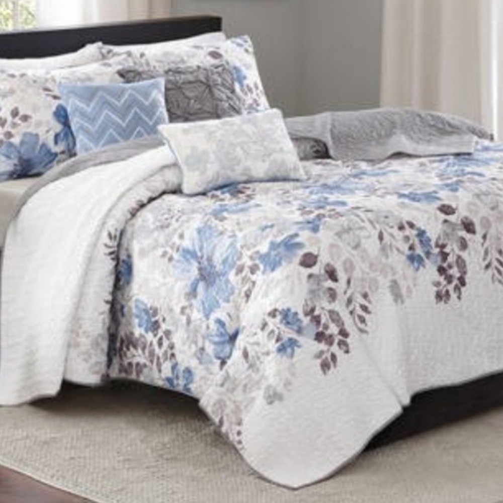 Madison Park Luna Quilt Modern Classic Design